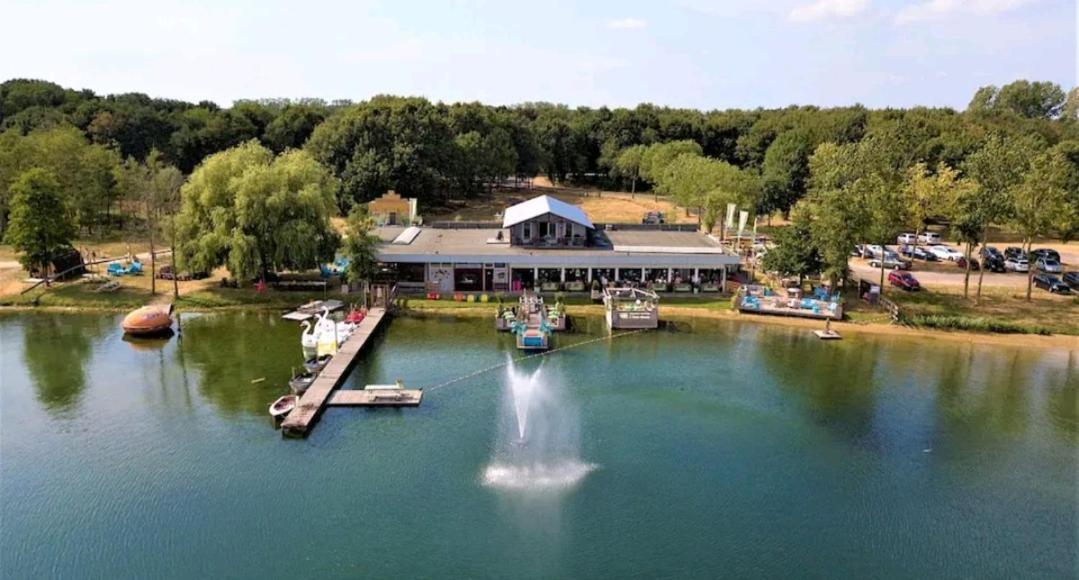 7 Person House With Garden, Firepit, Swimming Lake, Hammock, Child Friendly, In- And Outside Playground, Slide, And Great Coffee Ewijk 외부 사진